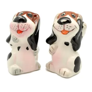 Animal Salt & Pepper Shakers Dogs Basket