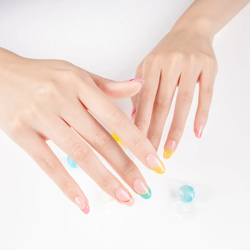 Gel Nail Strip ★ Tipsy Rainbow