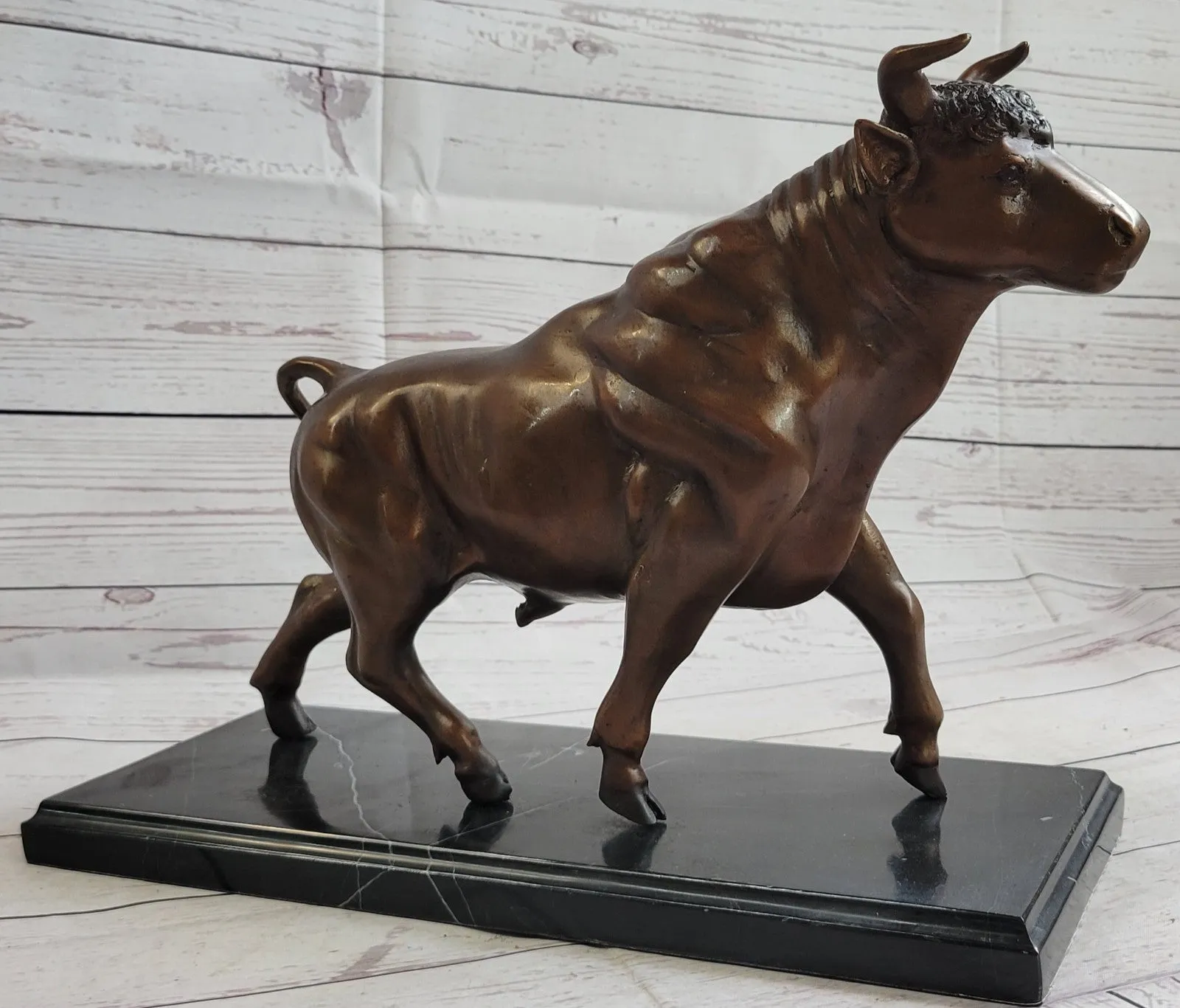 MAJESTIC BRONZE STATUE COW BULL CLASSIC SCULPTURE HOT CAST FIGURINE HOME DECOR