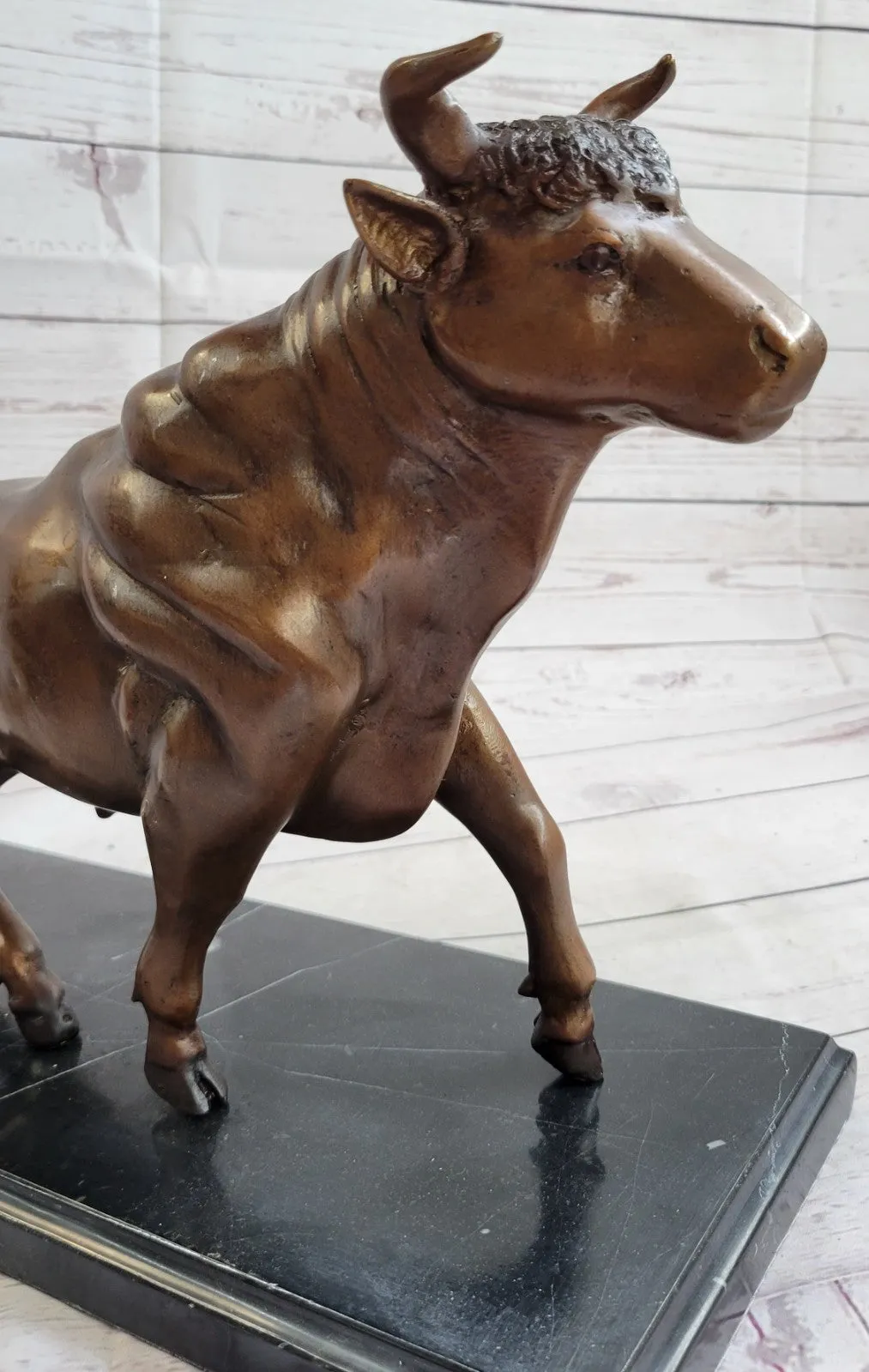 MAJESTIC BRONZE STATUE COW BULL CLASSIC SCULPTURE HOT CAST FIGURINE HOME DECOR